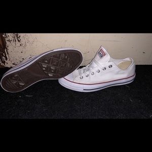 White converse low rise sneakers never worn